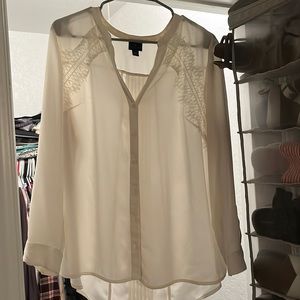 Worthington brand. Size PXL. Cream color top. Long sleeve.